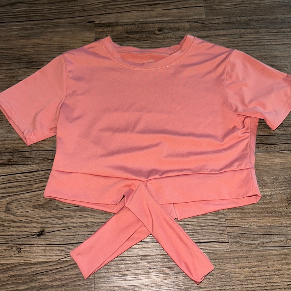 Nvgtn criss cross top
